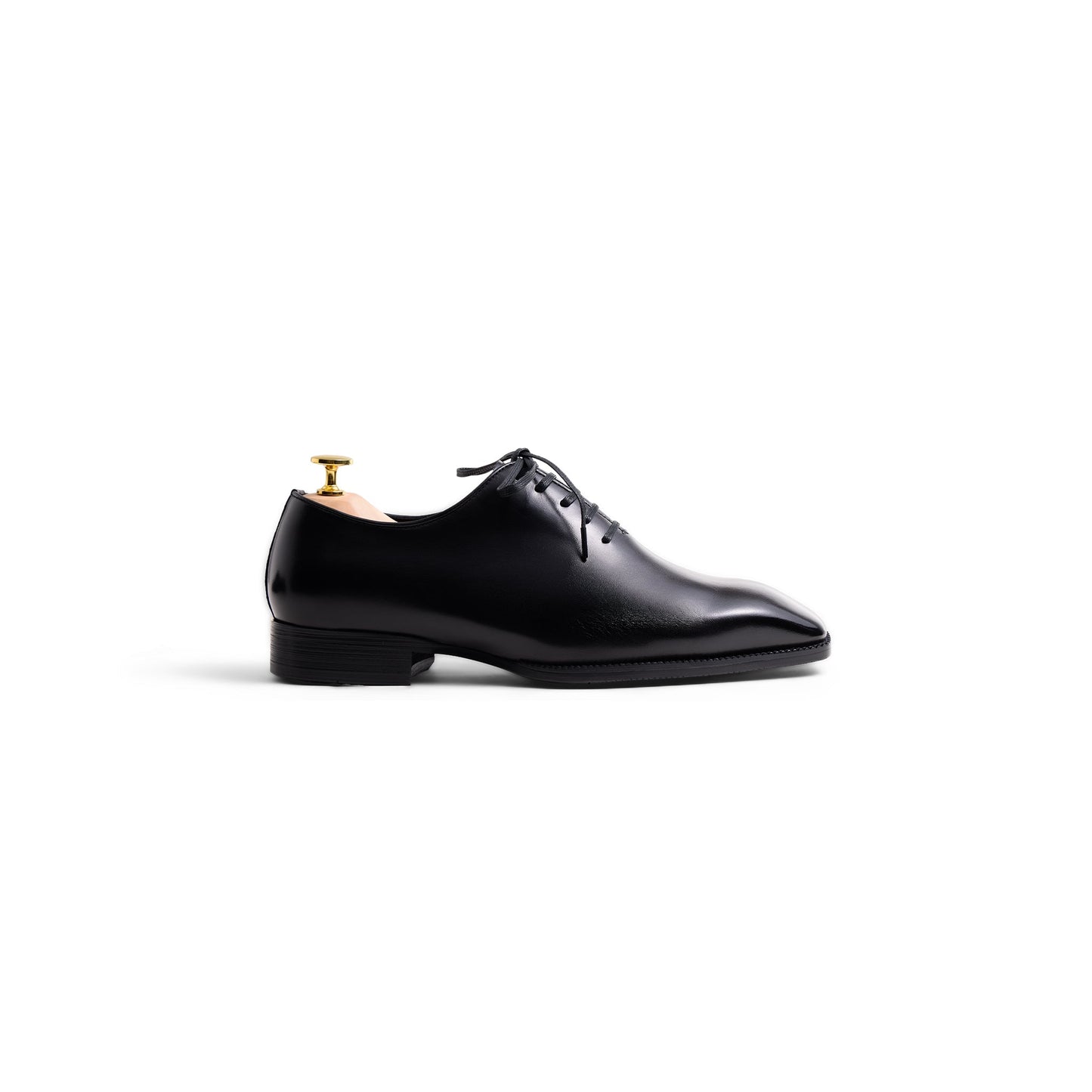 Kollar Wholecut Oxfords - Black (BLK)